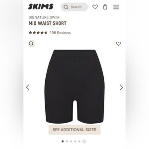 SKIMS SIGNATURE SWIM MID WAIST SHORT | ONYX